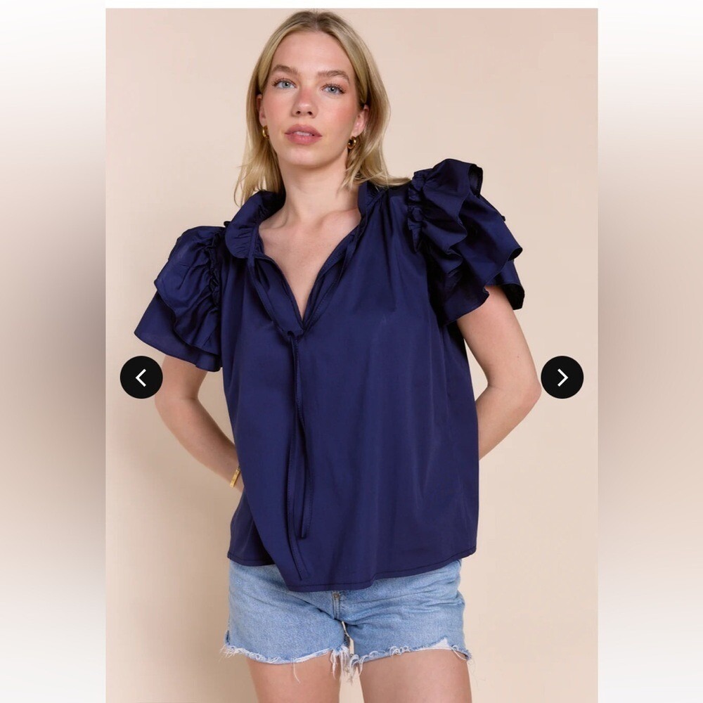 Made in Italy lightweight Navy‎ peasant blouse. Cotton blend boho oversized
